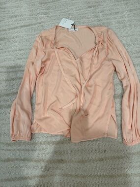 Bella Dahl Peach Tie-Front Long-Sleeve silk Blouse